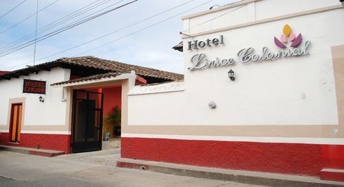 Hotel Lirice Colonial Комитан-де-Домингес Экстерьер фото