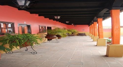 Hotel Lirice Colonial Комитан-де-Домингес Экстерьер фото