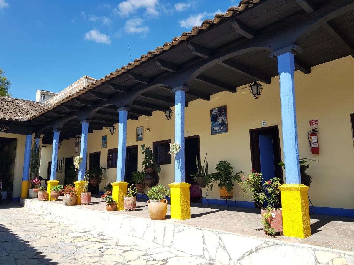 Hotel Lirice Colonial Комитан-де-Домингес Экстерьер фото